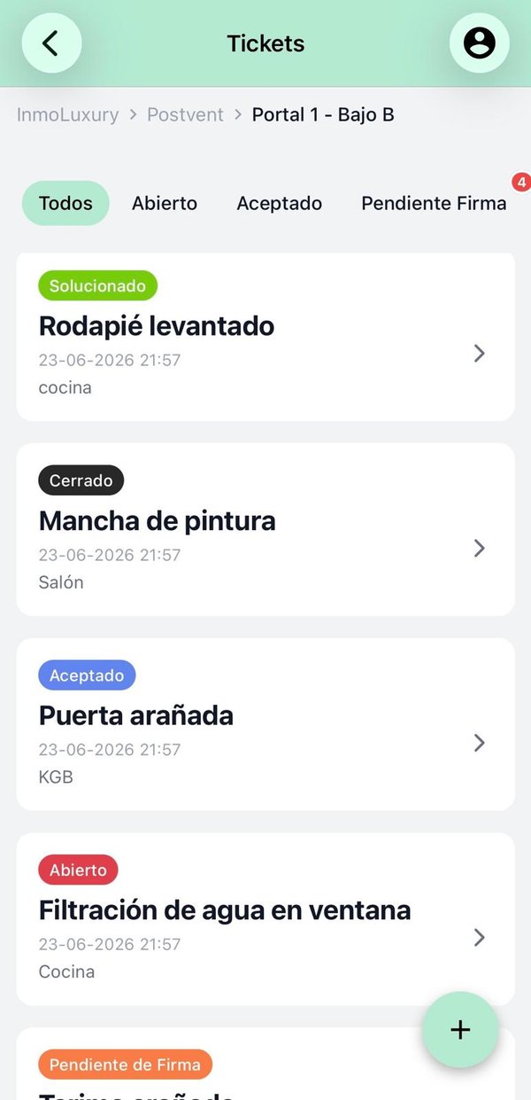 App móvil de Fixsy donde los propietarios reportan incidencias
